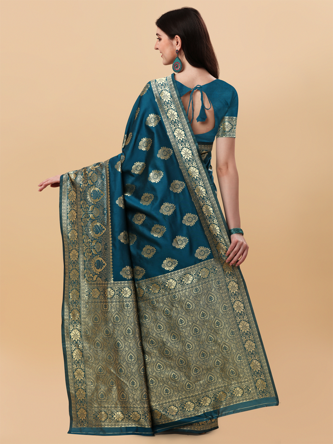 Kalapushpi Banarasi Silk Saree Morpich - Image 4
