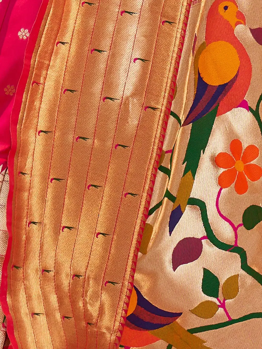 Pink Paithani Saree with Golden Zari Weaving and Traditional Peacock Pallu - Image 4